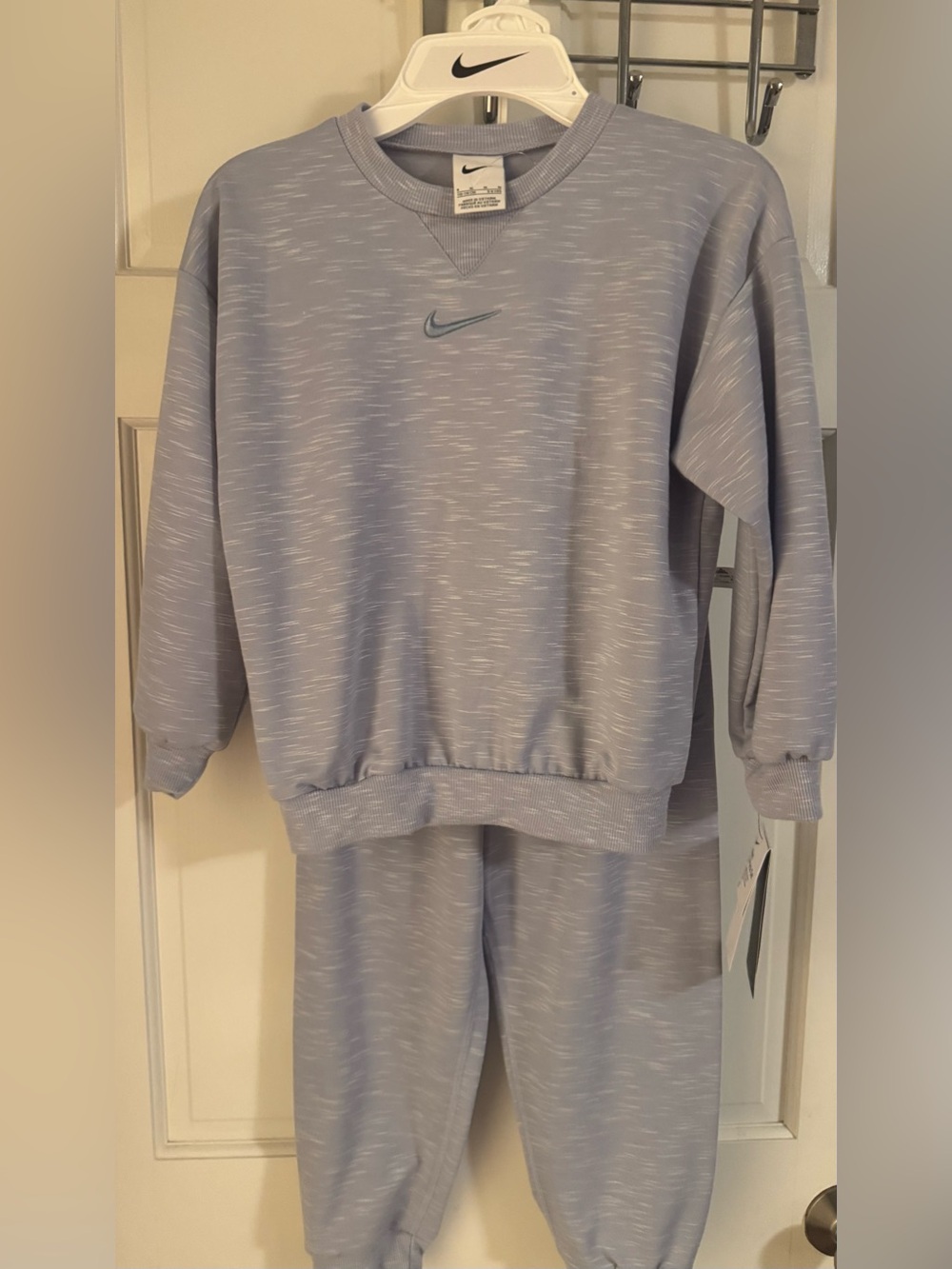 Kids Nike 2 Piece Sweatsuit Size 6 Greyish Purple NWT Boys Girls Outfit